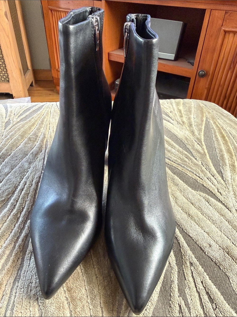 Marc Fisher Black Pointed Toe Leather Ankle Booties with Side Zips